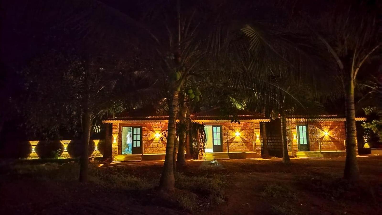 Saka Kadams Home Stay Guhāgar Exterior foto