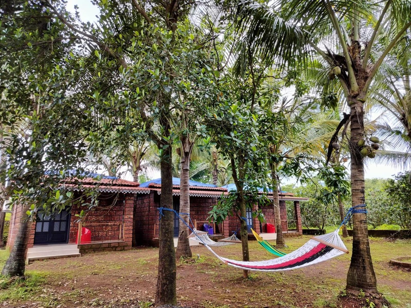 Saka Kadams Home Stay Guhāgar Exterior foto
